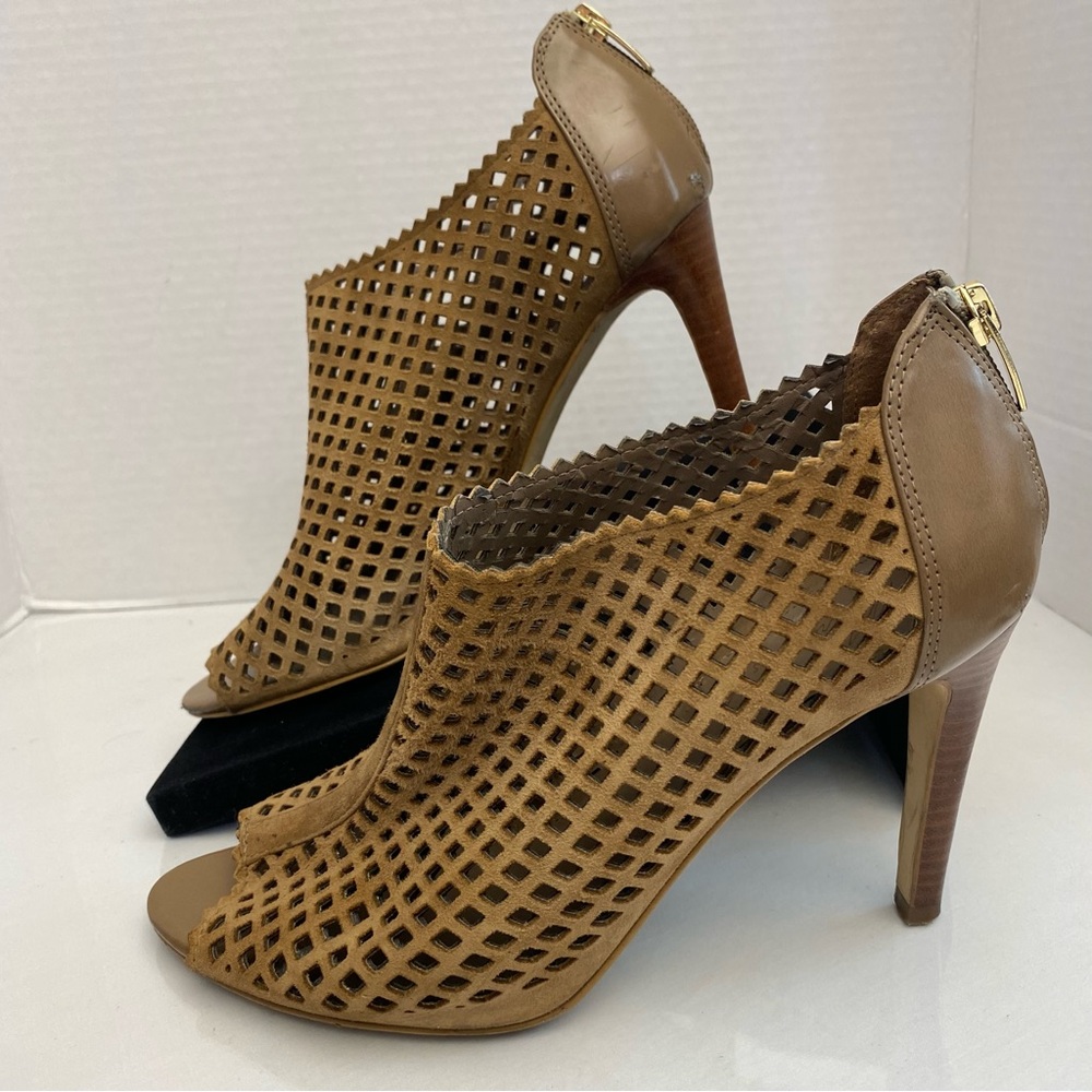 Marc Fisher LTD Fame Perforated Suede Open Toe Booties Natural Size 9M